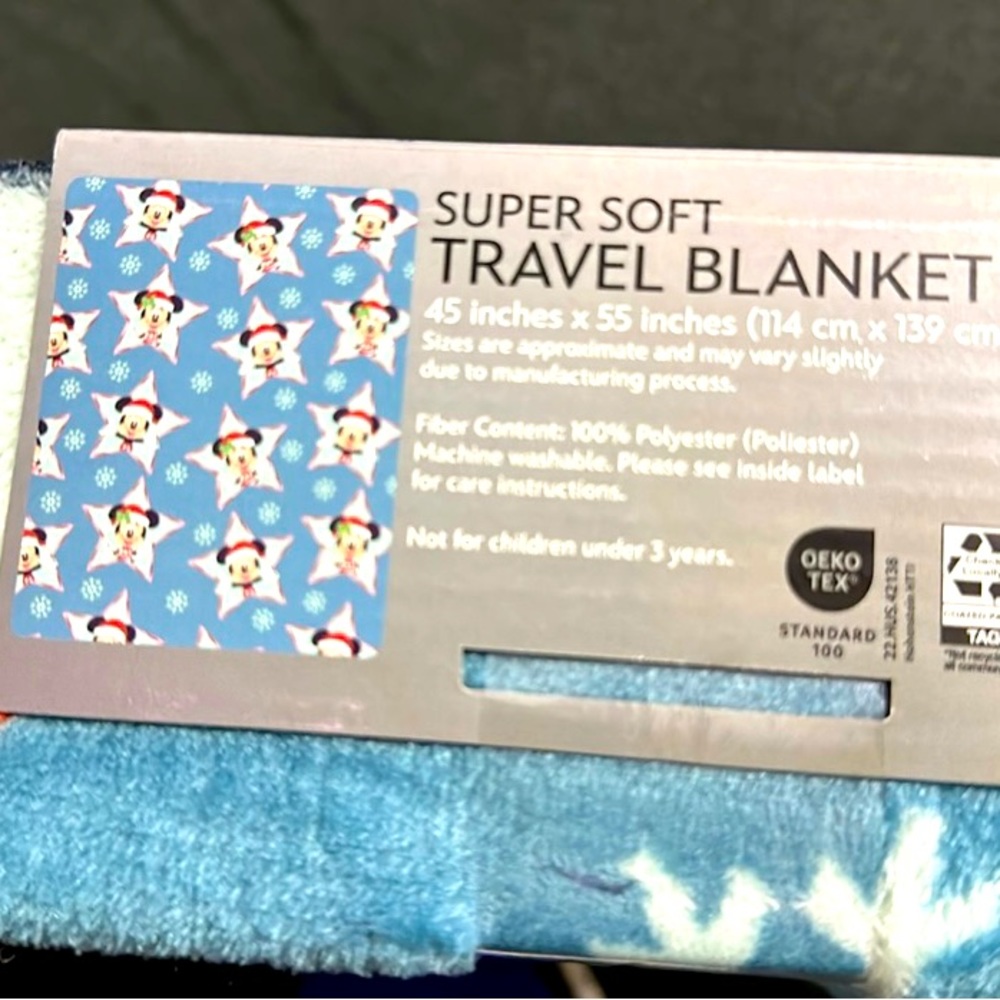 Disney 100 Blanket Minnie and Mickey